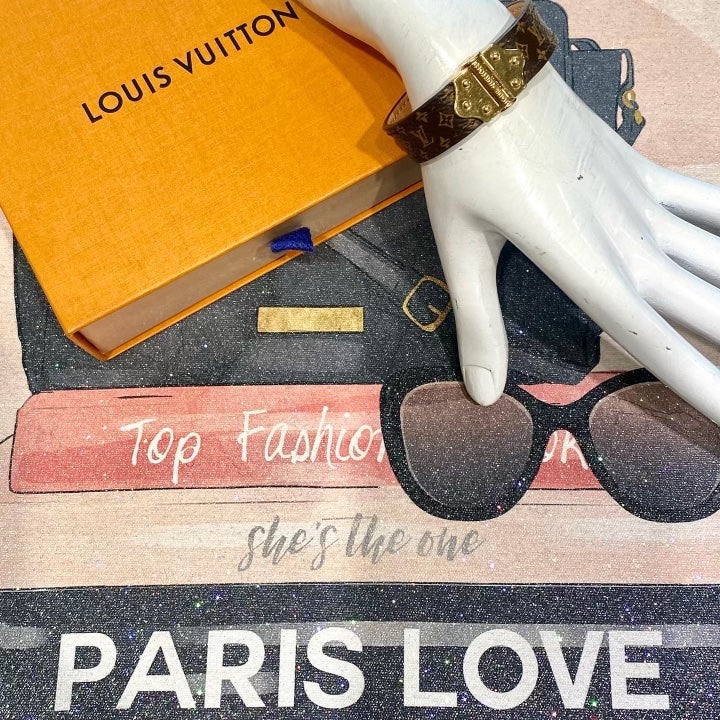 LOUIS VUITTON SPIRIT NANO MONOGRAM BRACELET