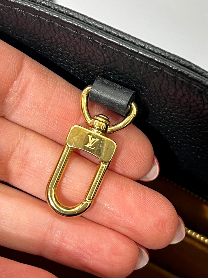 LOUIS VUITTON GIANT MONOGRAM EMPREINTE LEATHER ONTHEGO TOTE BAG