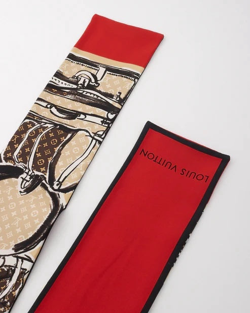 LOUIS VUITTON SILK TRUNKS BANDEAU SCARF