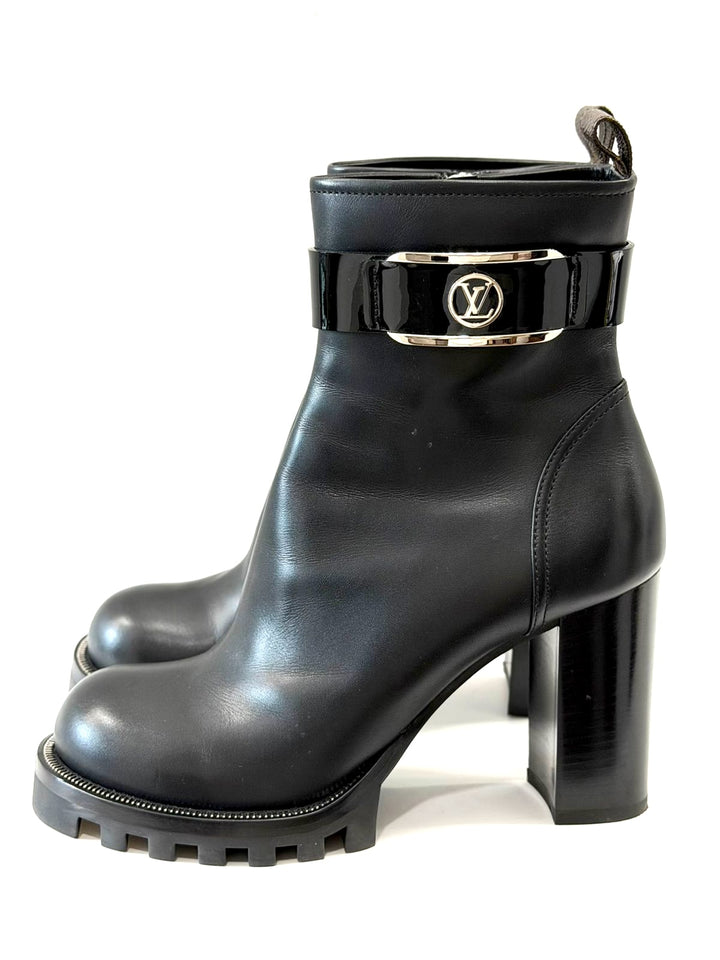 LOUIS VUITTON STAR LINE CALFSKIN LEATHER ANKLE BOOTS