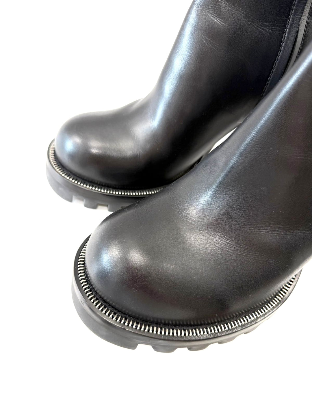 LOUIS VUITTON STAR LINE CALFSKIN LEATHER ANKLE BOOTS