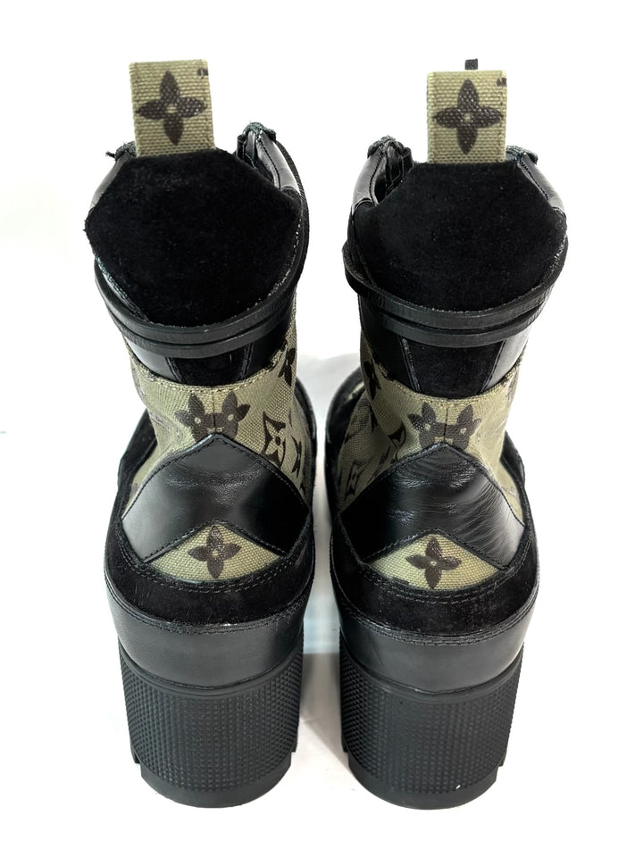 LOUIS VUITTON SUEDE MONOGRAM LAURETTE PLATFORM DESERT BOOTS