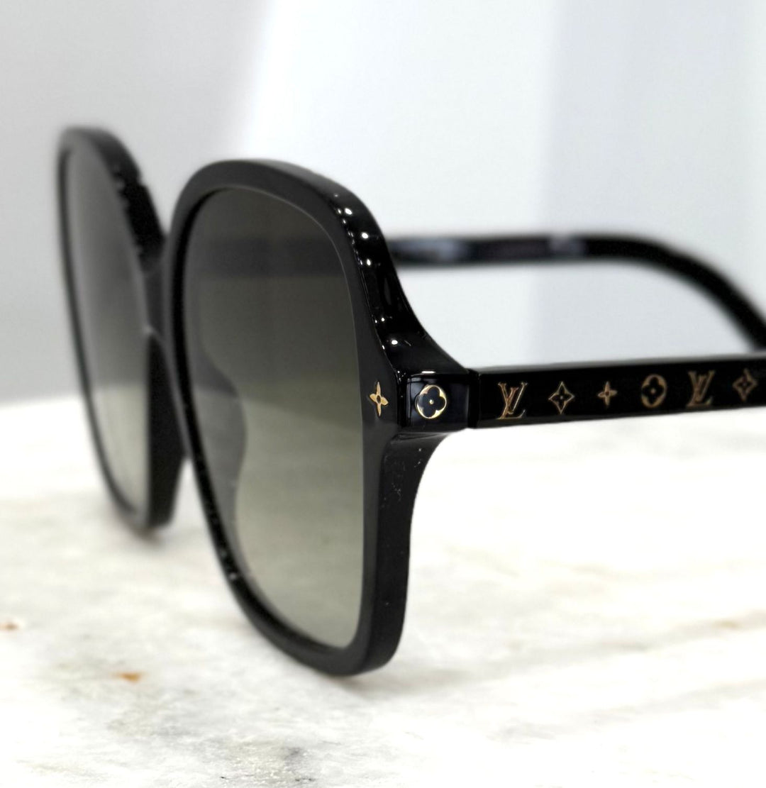 LOUIS VUITTON Z1861W MY MONOGRAM LIGHT SQUARE SUNGLASSES