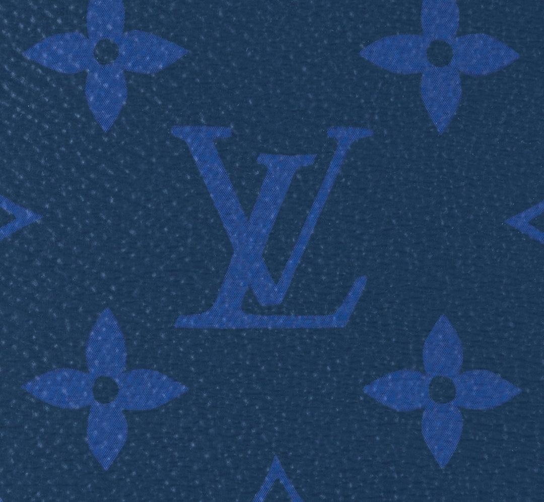 LOUIS VUITTON MONOGRAM VOYAGE MM POCHETTE