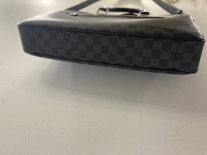 LOUIS VUITTON DAMIER GRAPHITE PORTE DOCUMENTS BUSINESS MM BAG