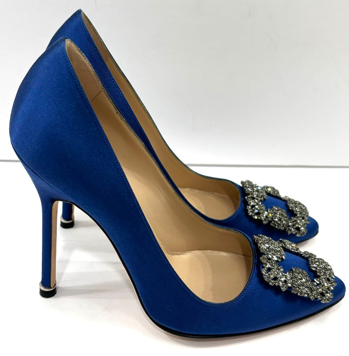 MANOLO BLAHNIK HANGISI JEWEL BUCKLE SATIN PUMPS