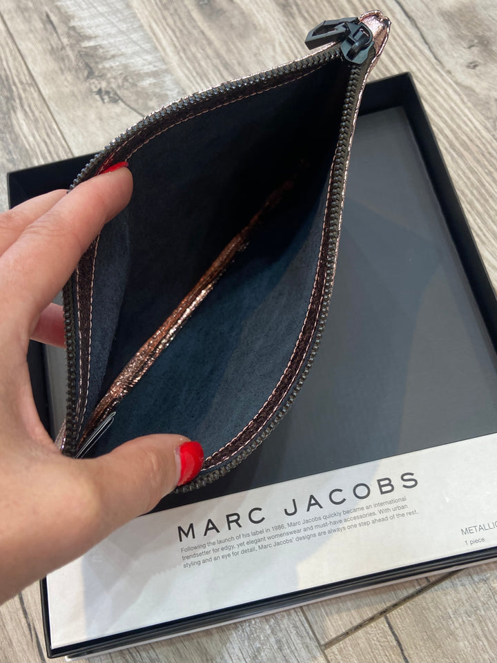 MARC JACOBS METALLIC LEATHER POUCH GUNMETAL