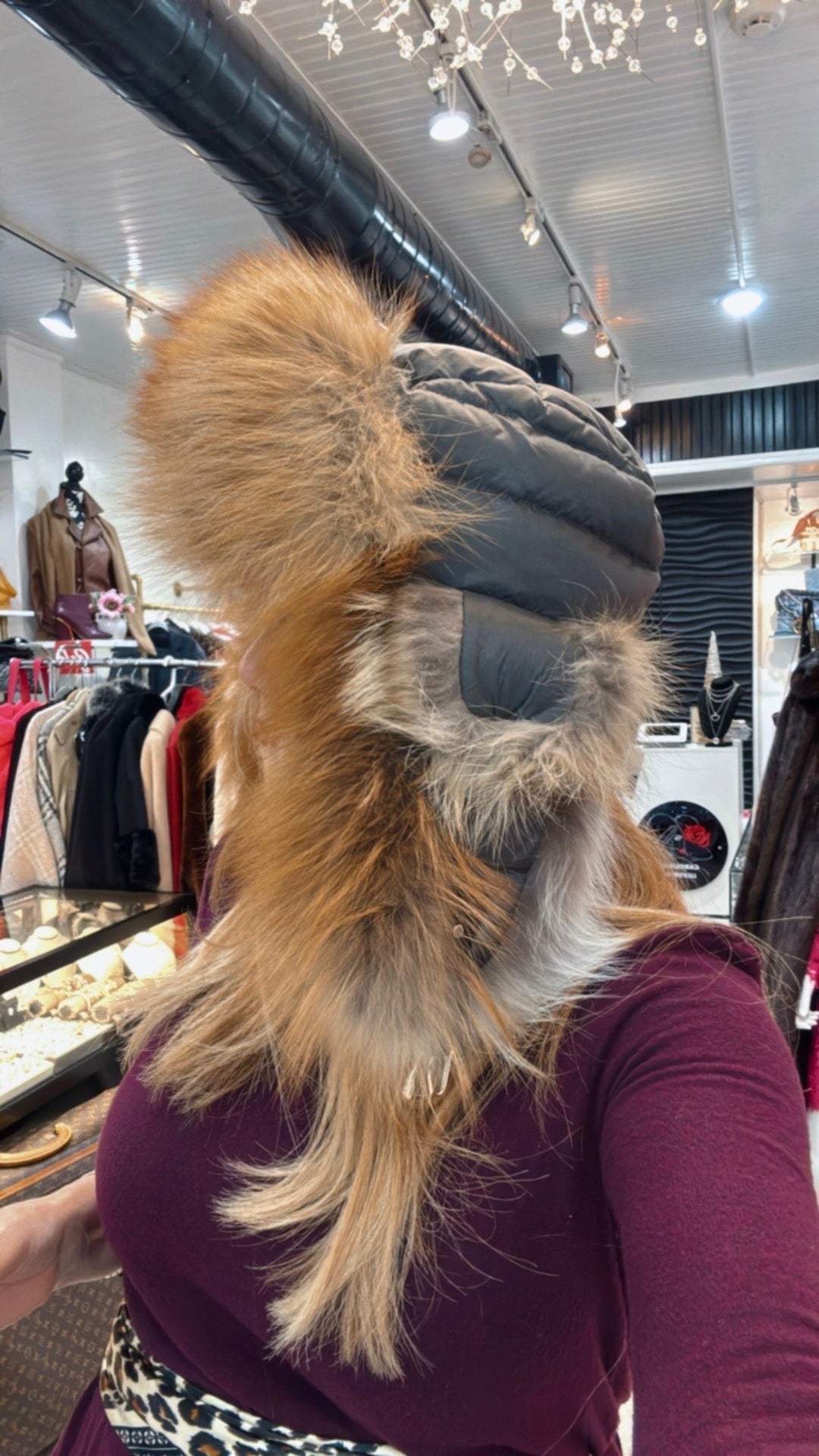 MAXIMILIAN HAT WITH NATURAL RED FOX TRIM