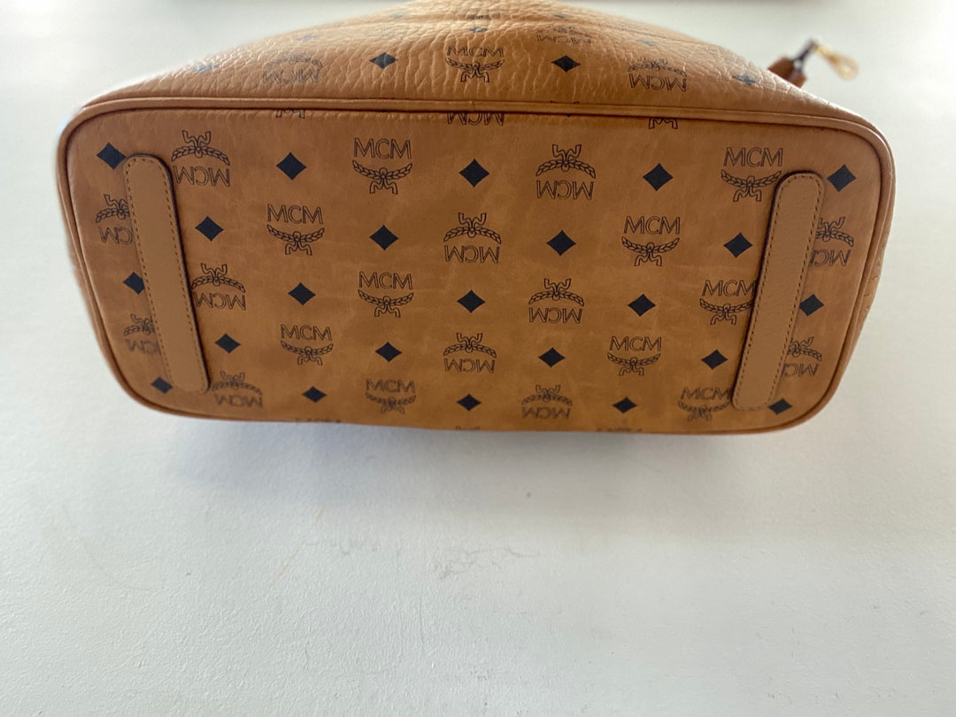 MCM MEDIUM LIZ VISETOS TOTE BAG