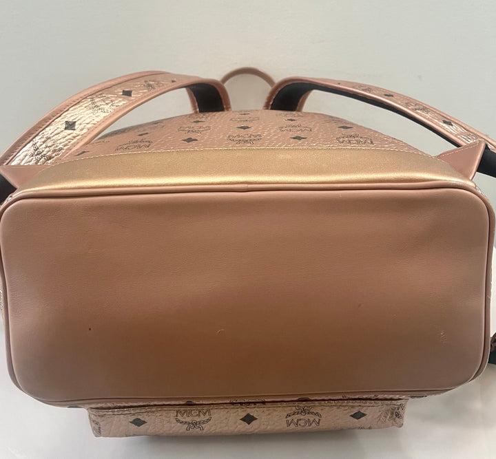 MCM METALLIC VISETOS STARK MEDIUM BACKPACK – Caroline's Fashion
