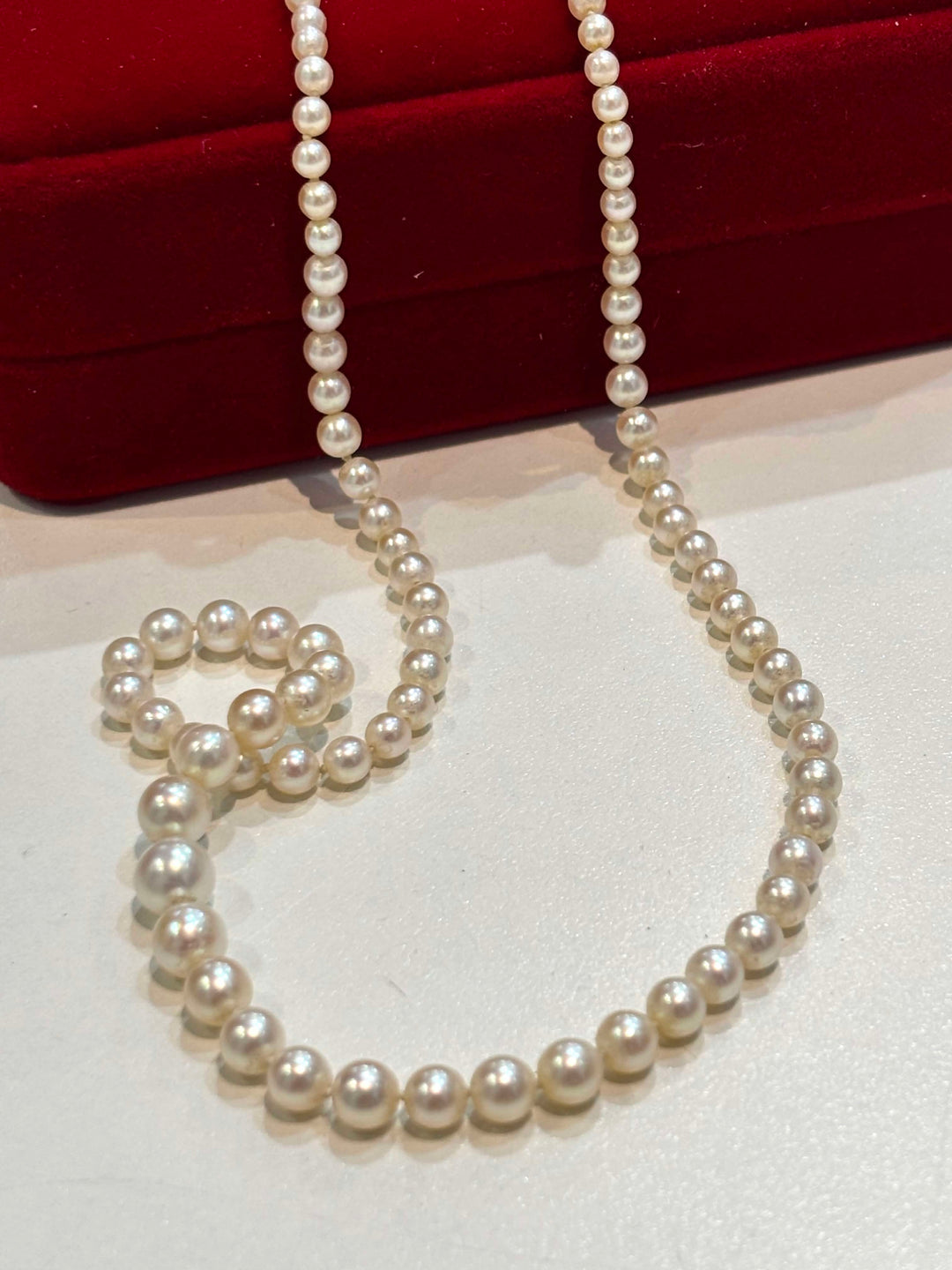 MIKIMOTO AKOYA CULTURED PEARL NECKLACE