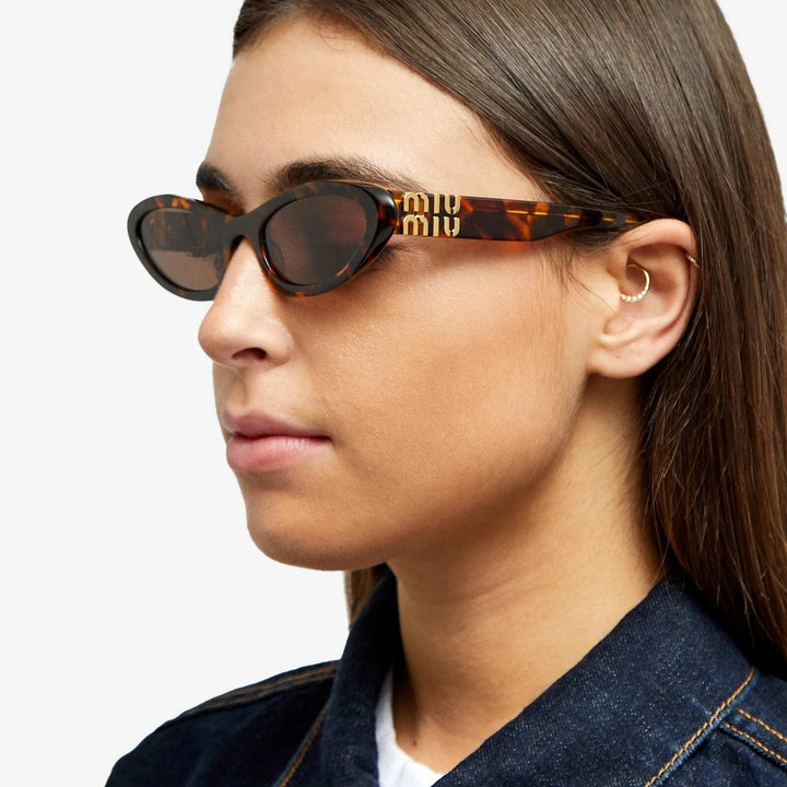 MIU MIU CAT-EYE 09YS TORTOISESHELL SUNGLASSES IN HAVANA