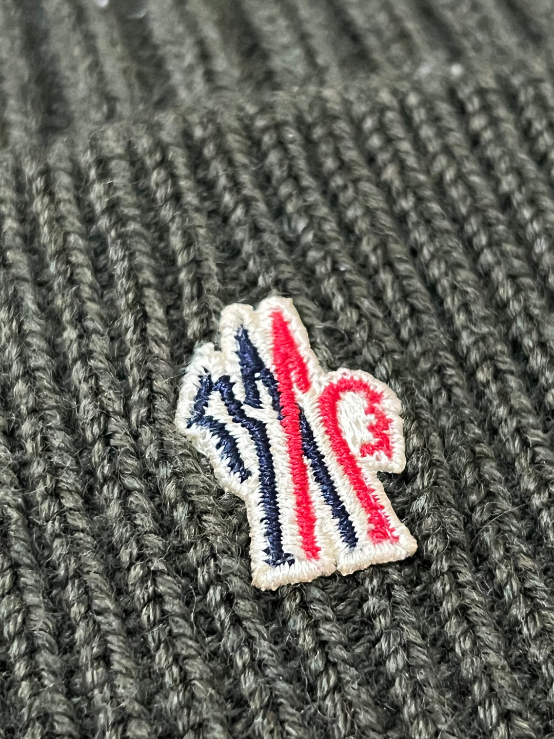 MONCLER GRENOBLE BLACK WOOL HAT