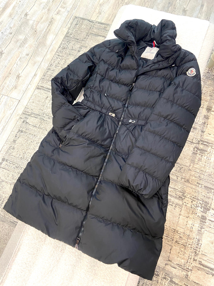 MONCLER MALBAN DOWN COAT