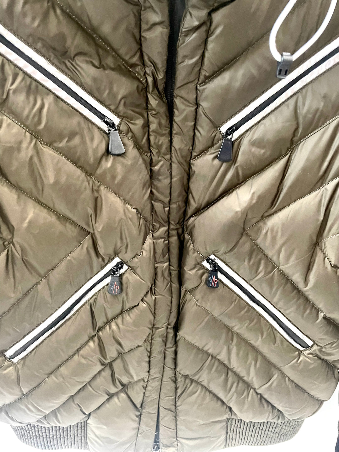 MONCLER PUFFER DOWN JACKET