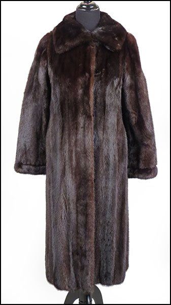 MAHOGANY LONG MINK FUR COAT