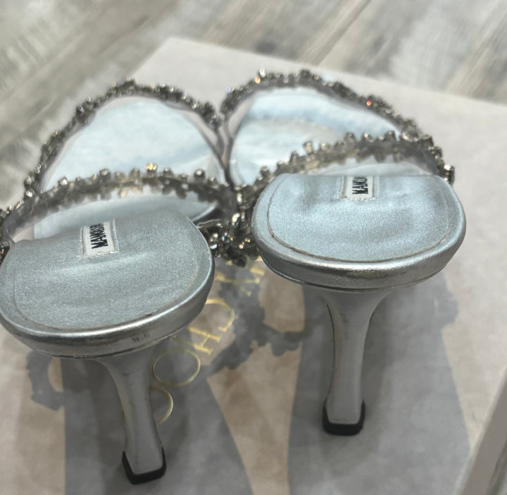 MANOLO BLAHNIK DIORA EMBELLISHED LEATHER SANDALS
