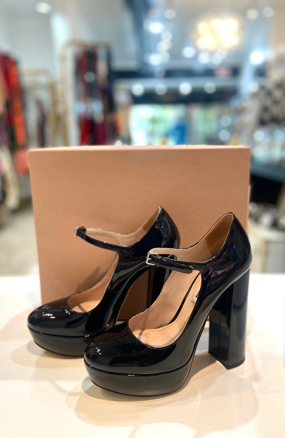MIU MIU PATENT LEATHER MARY JANE&