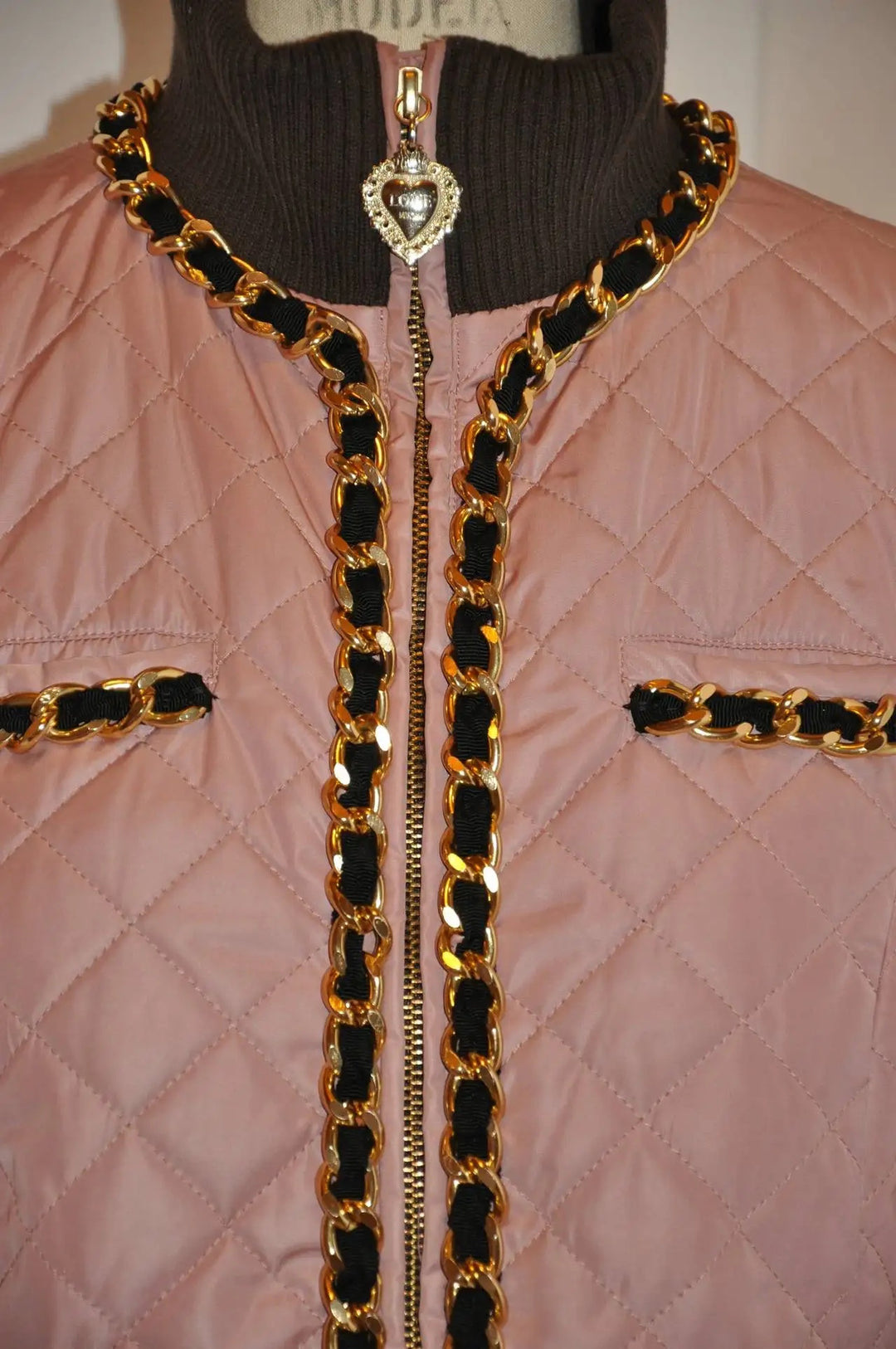 MOSCHINO LOVE QUILTED CHAIN LINK ZIPPER JACKET