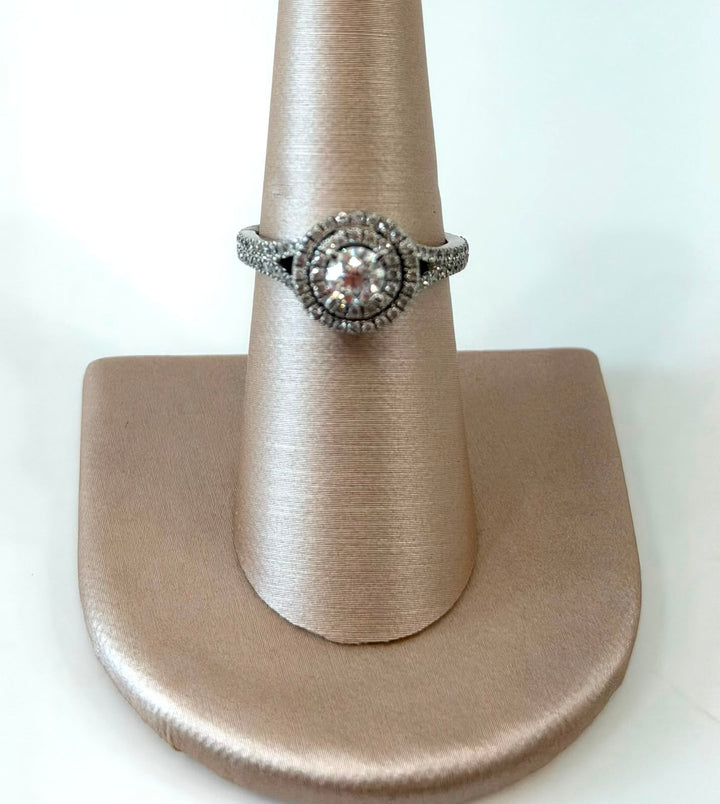 NEIL LANE 14K WHITE GOLD DIAMOND HALO BRIDAL WEDDING RING SET