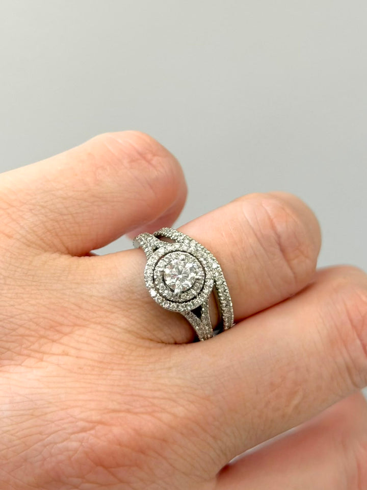 NEIL LANE 14K WHITE GOLD DIAMOND HALO BRIDAL WEDDING RING SET