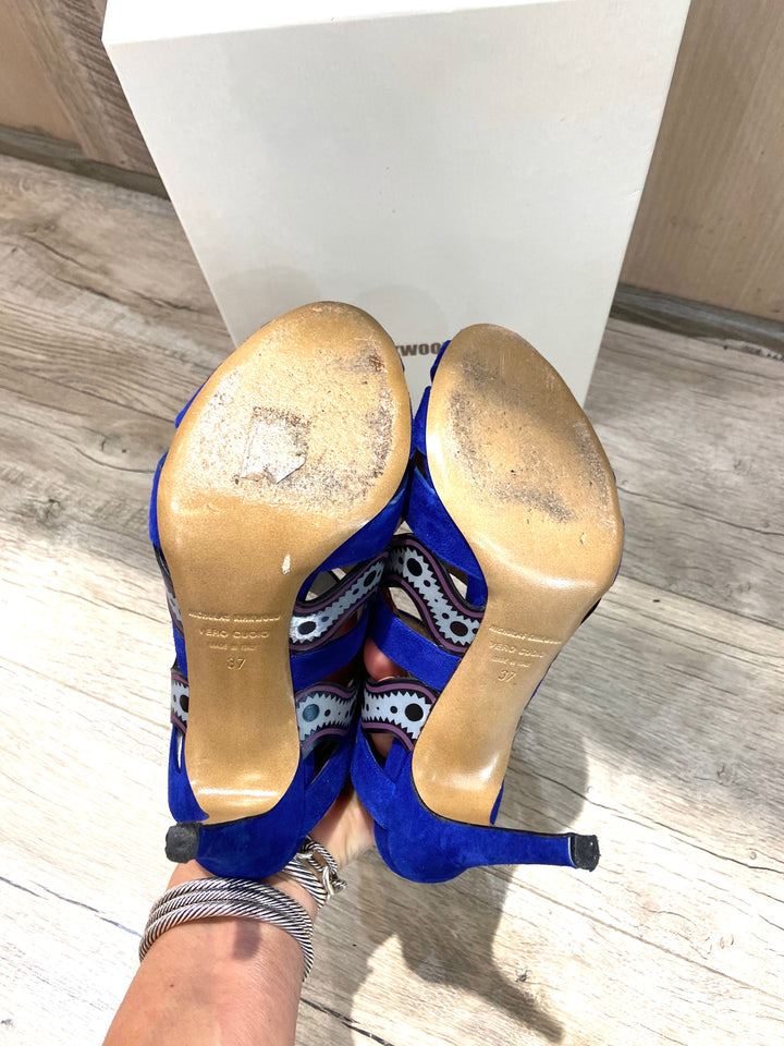 NICHOLAS KIRKWOOD SUEDE SANDALS