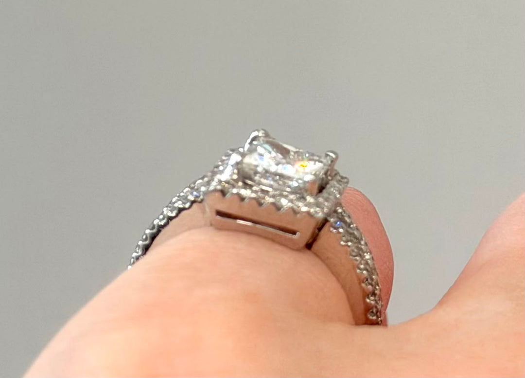 PLATINUM DIAMOND HALO ENGAGEMENT RING