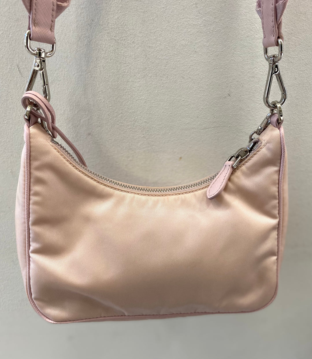 PRADA RE-EDITION 2005 ALABSTER NYLON CROSSBODY BAG