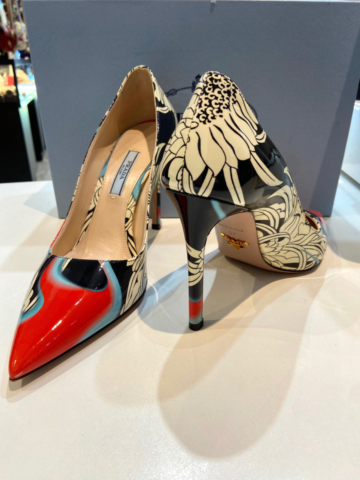靴 Special!!! SS2022 PRADA Floral Shoes PRADA MULTICOLOR FLORAL PRINT PATENT LEATHER PUMPS – Caroline's