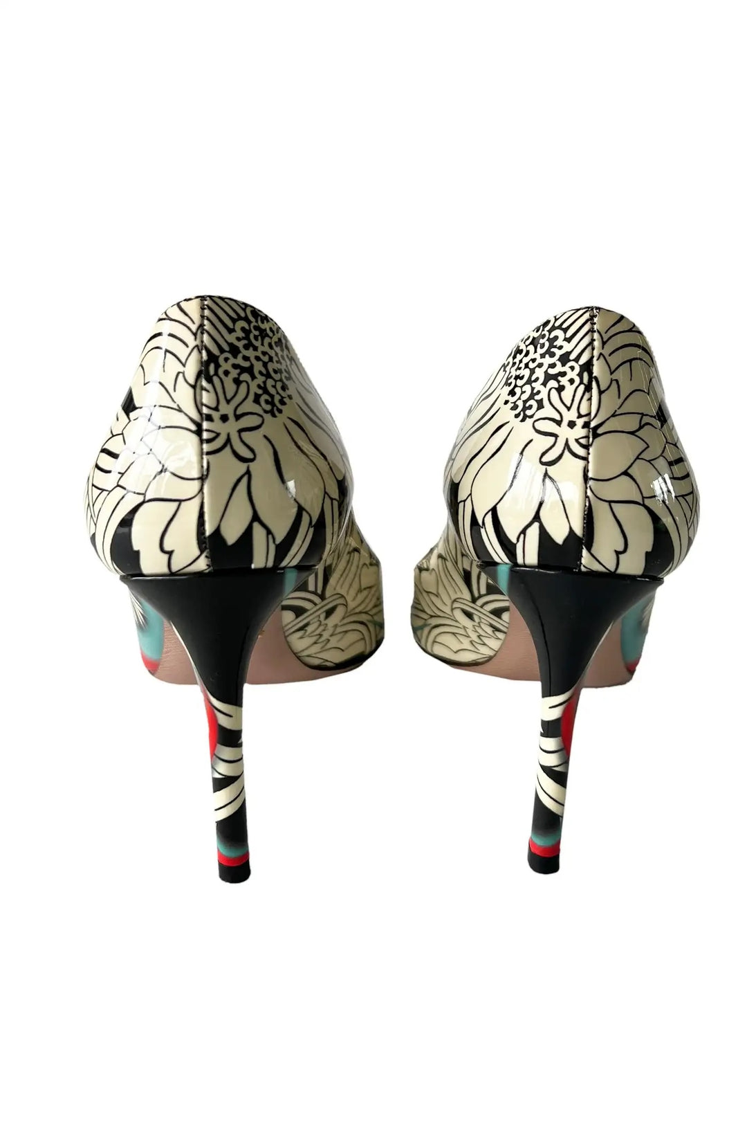 PRADA MULTICOLOR FLORAL PRINT PATENT LEATHER PUMPS