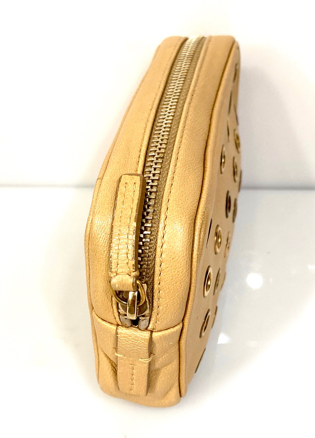 PRADA SMALL ZIPPY POUCH LEATHER WALLET – Caroline's Fashion Luxuries
