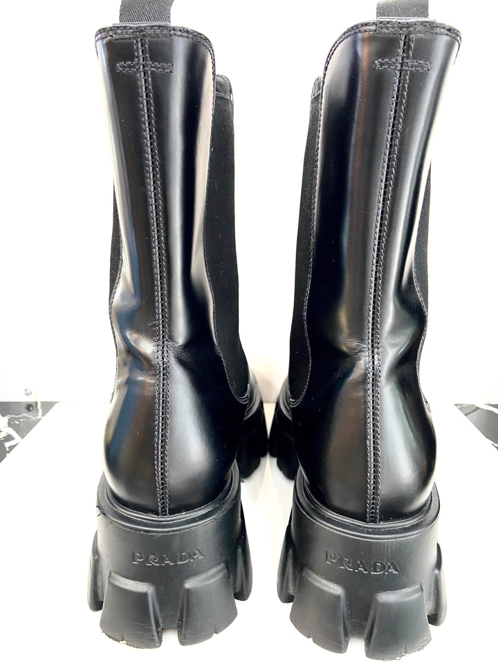 PRADA SPAZZOLATO ROIS MONLITH BRUSHED LEATHER CHELSEA BOOTS