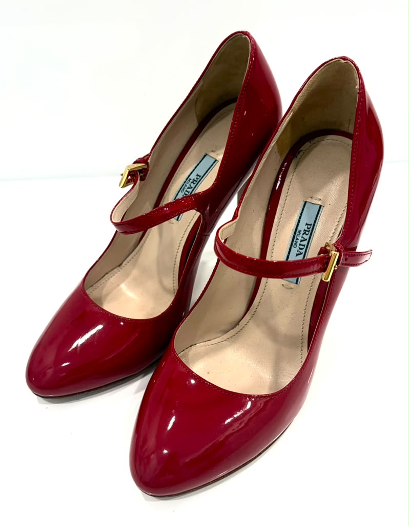 PRADA PATENT LEATHER MARY JANE PUMPS
