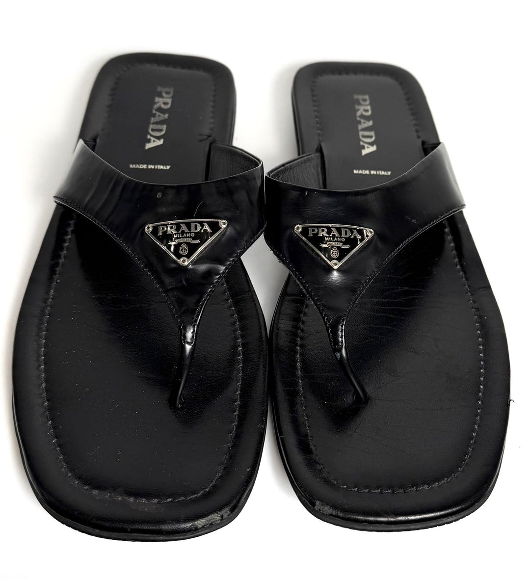 PRADA TRIANGLE LOGO PATENT LEATHER THONG SLIDE SANDALS
