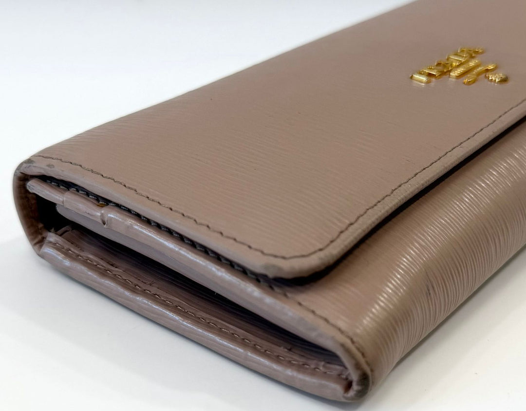 PRADA SAFFIANO BIFOLD CONTINTENTAL FLAP WALLET
