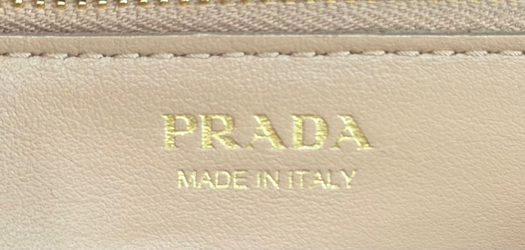 PRADA SAFFIANO BIFOLD CONTINTENTAL FLAP WALLET