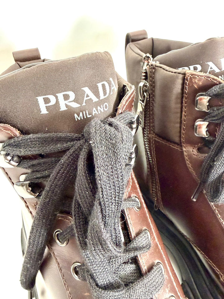 PRADA CALFSKIN LEATHER MONOLITH MEN&