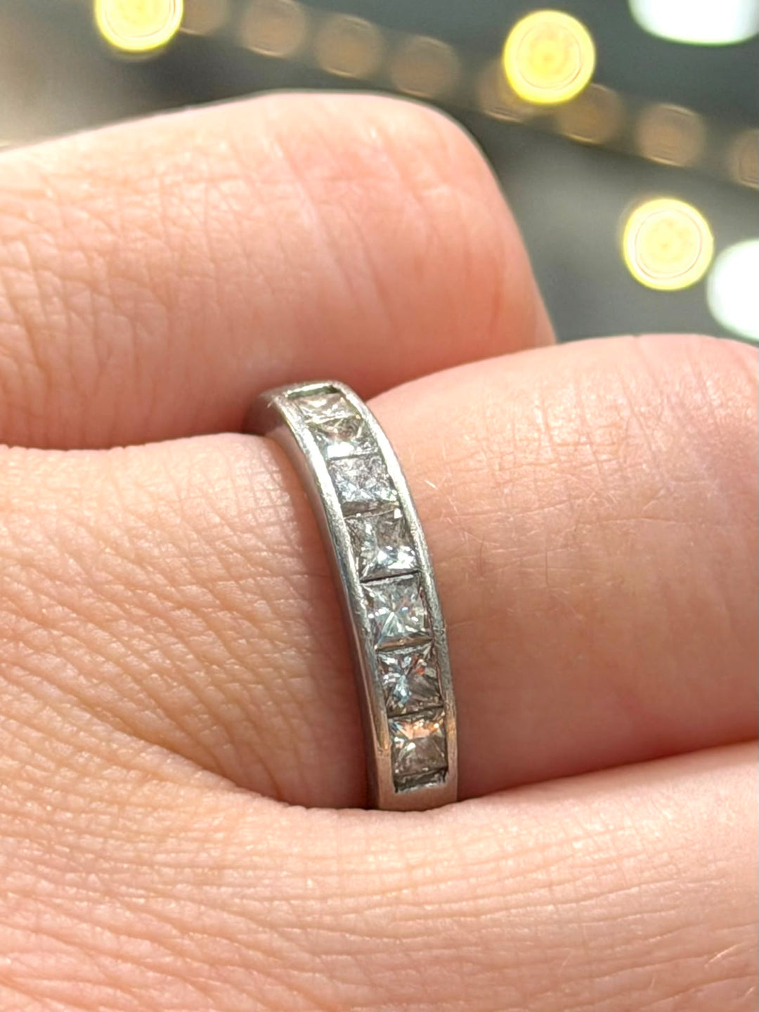PRINCESS CUT DIAMOND WHITE GOLD WEDDING BAND