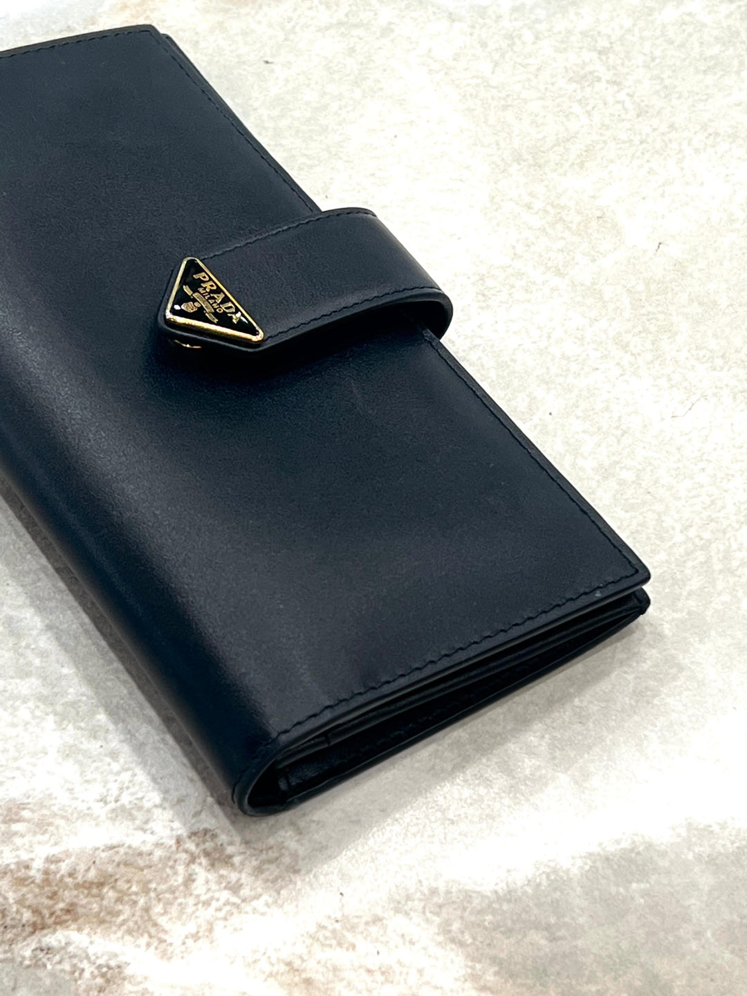 PRADA CITY SMOOTH CALFSKIN LEATHER LARGE CONTINENTAL WALLET