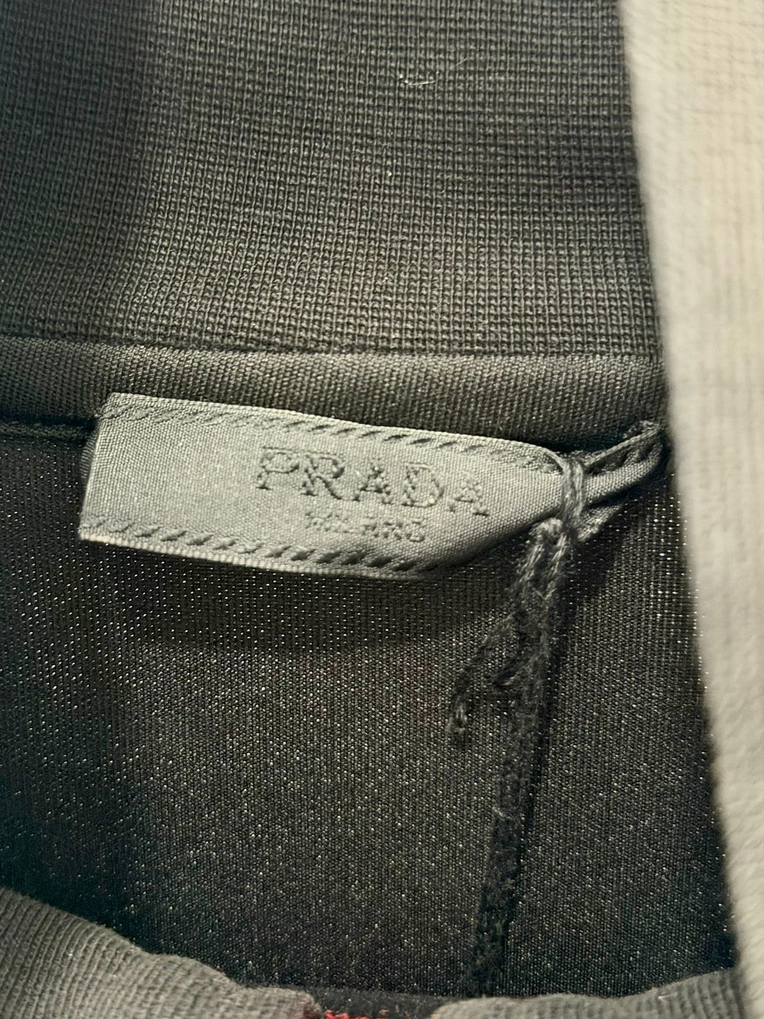 PRADA LINEA ROSSA LOGO ZIP MEN&
