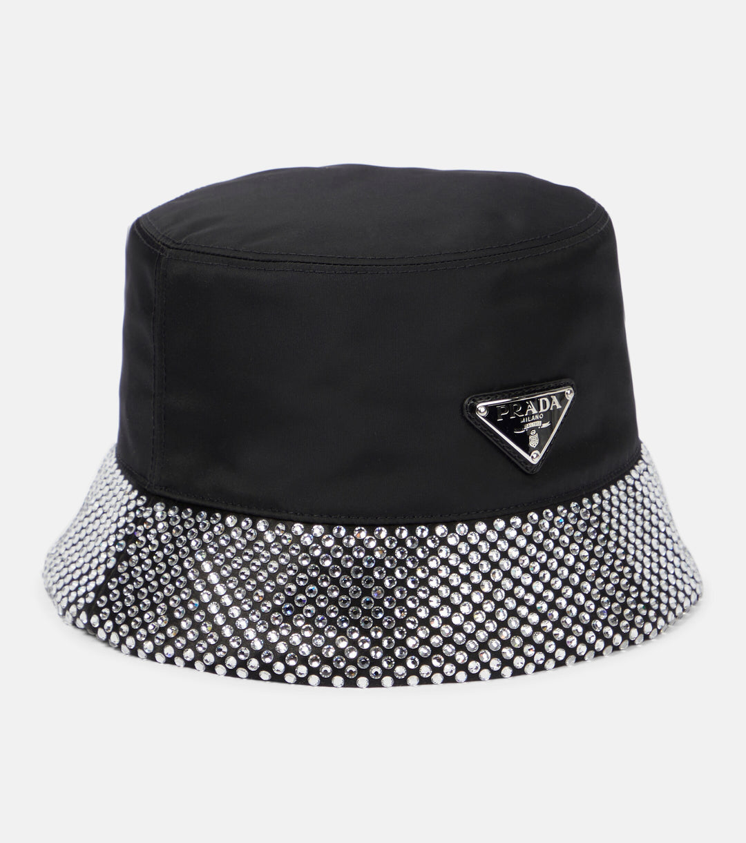 PRADA LOGO PLAQUE EMBELLISHED BUCKET HAT
