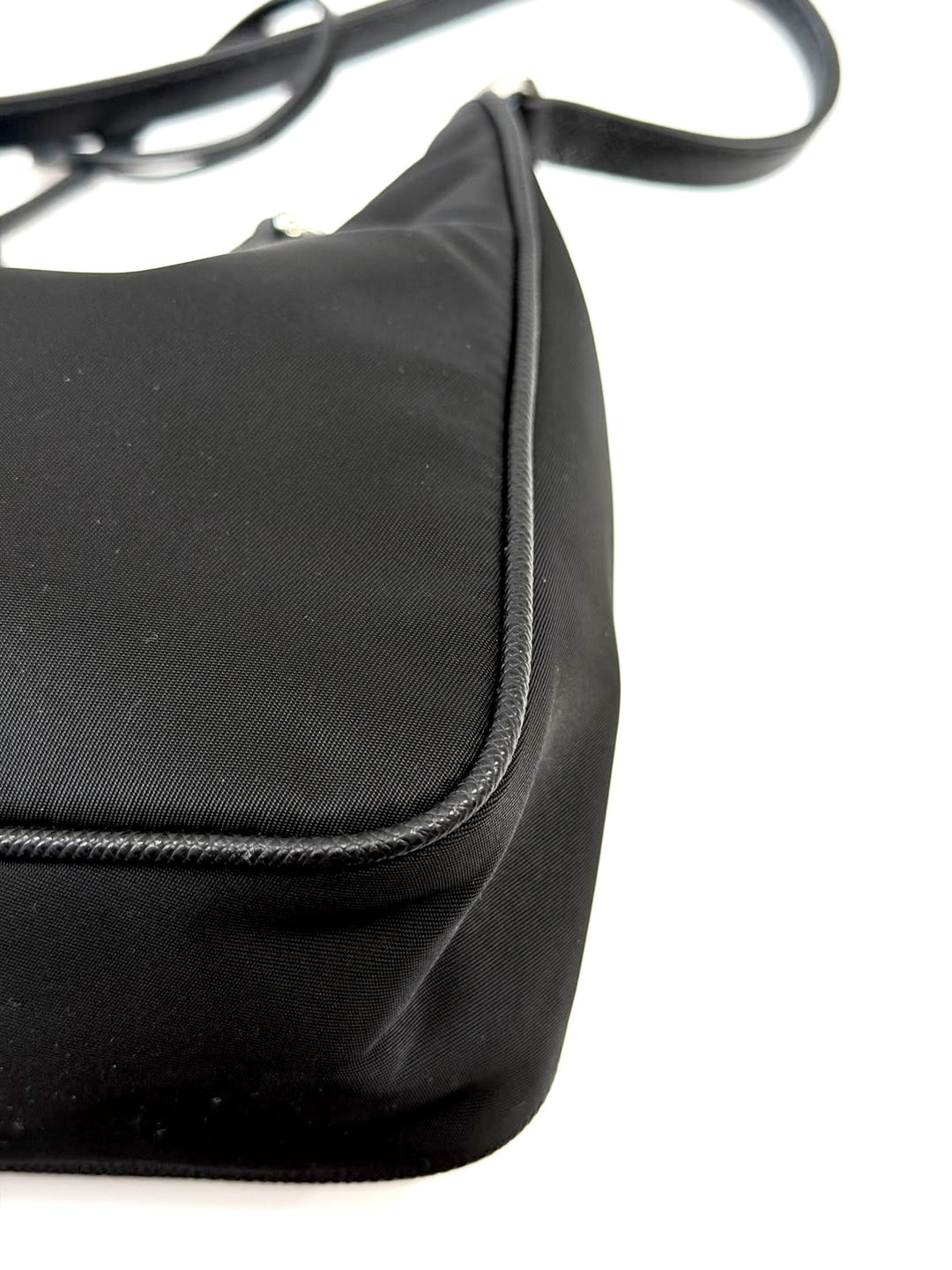 PRADA RE-EDITION 2005 TESSUTO NYLON MINI SHOULDER BAG