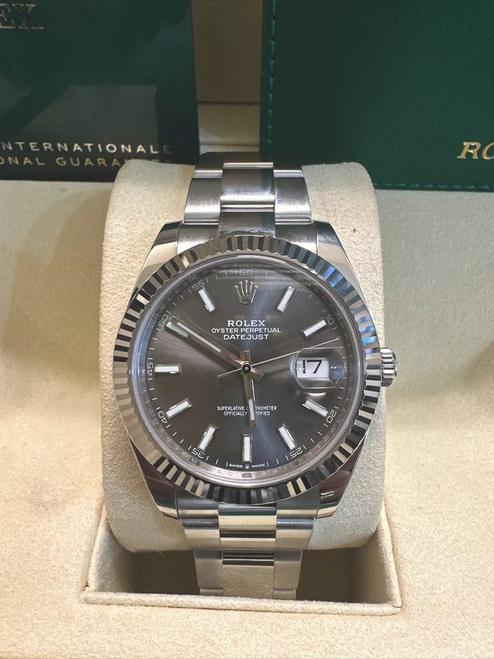 ROLEX DATEJUST 41MM STAINLESS STEEL WATCH