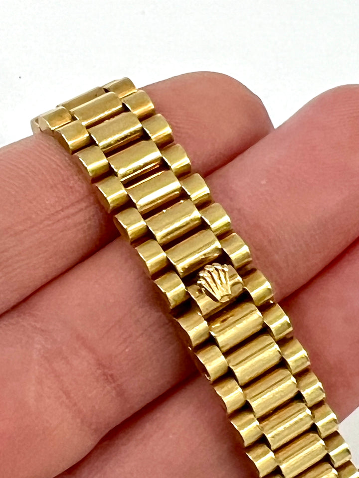 ROLEX 18K GOLD PRESIDENTIAL DATEJUST 26MM DIAMONDS WATCH