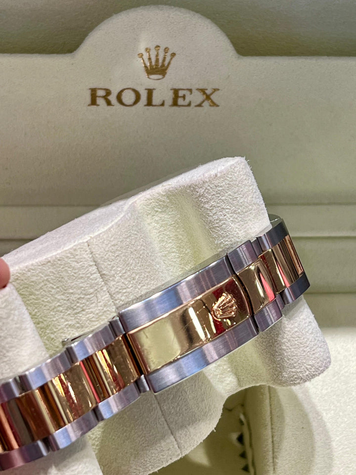 ROLEX DATEJUST 36 GOLD AND STEEL WATCH