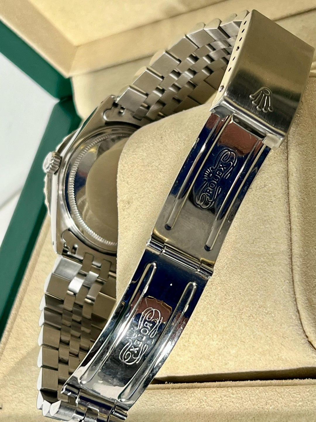 ROLEX DATEJUST STAINLESS STEEL 3.25CT AFTERMARKET DIAMOND BEZEL AND DIAL 36MM WATCH