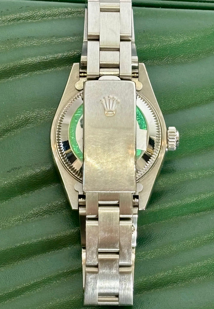 ROLEX OYSTER PERPETUAL DATE SALMON DIAL 26MM 79190 WATCH