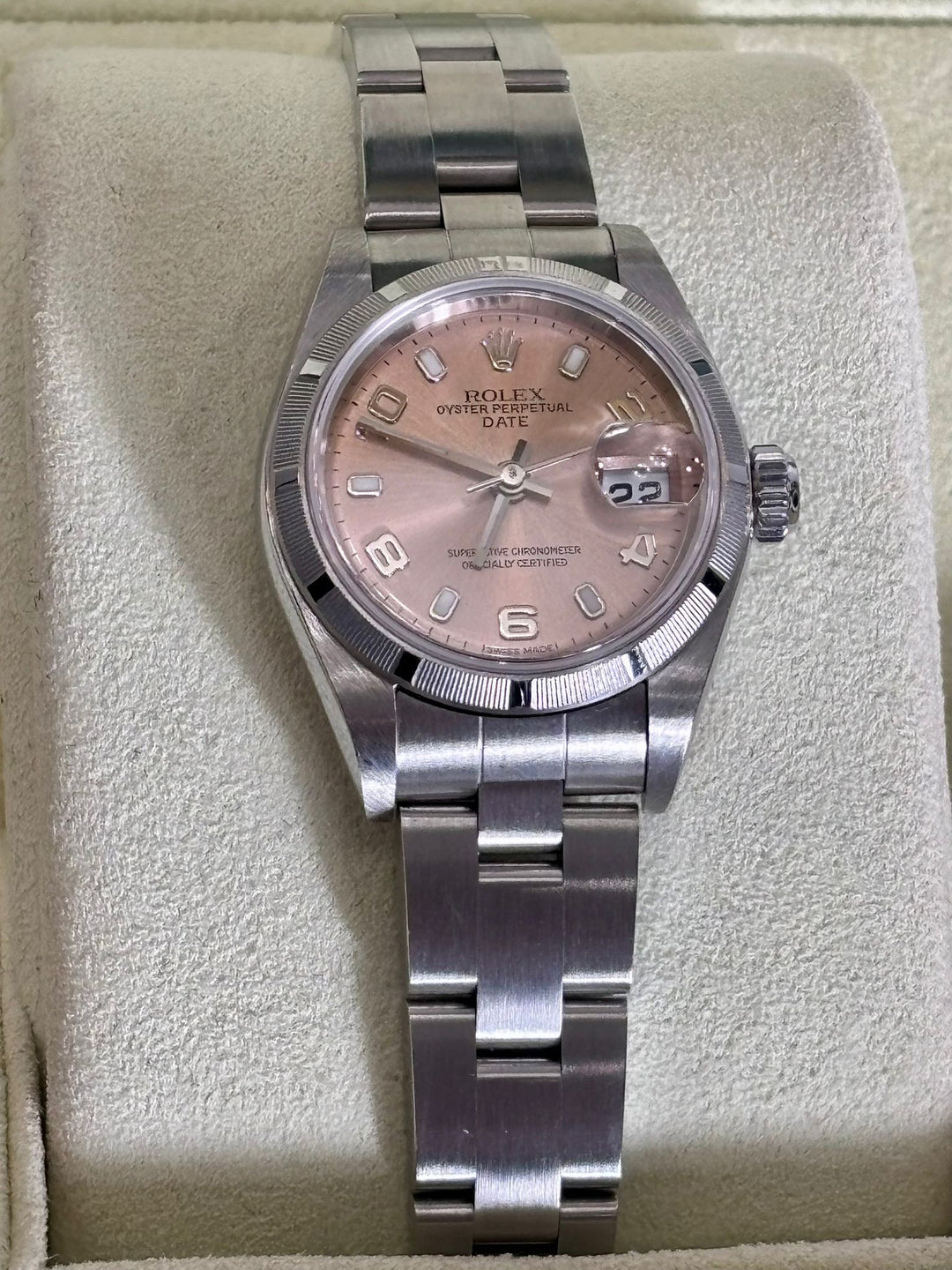 ROLEX OYSTER PERPETUAL DATE SALMON DIAL 26MM 79190 WATCH