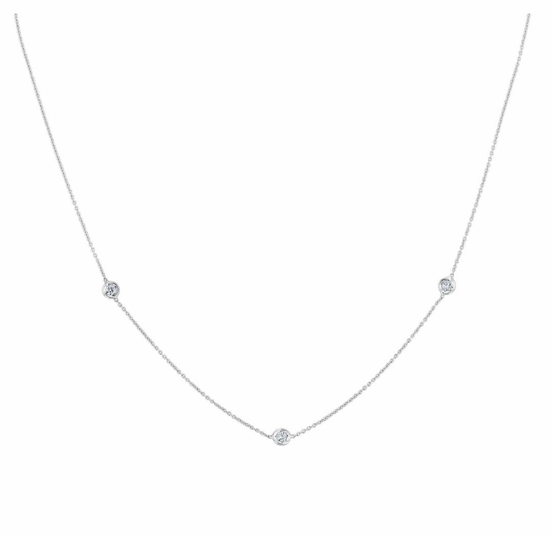 DIAMONDS BY THE INCH 3 DIAMONDS STATION 18K WHITE GOLD NECKLACE