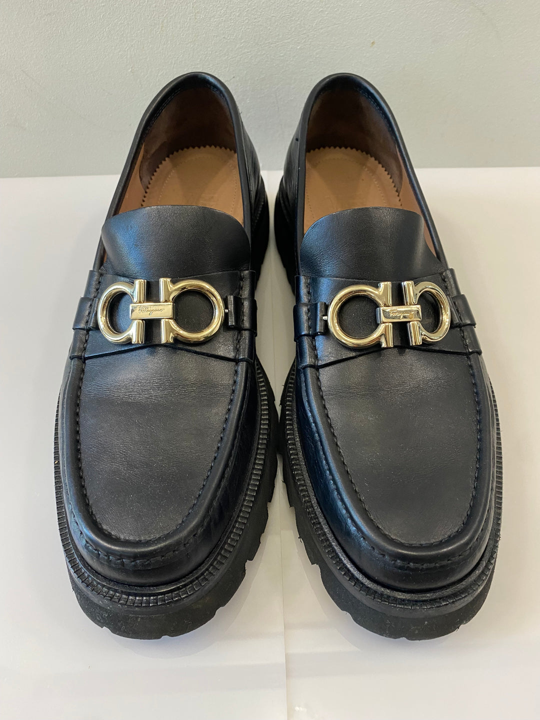 SALVATORE FERRAGAMO BLEECKER 4 GANCINI LEATHER LOAFERS